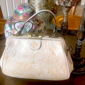 PATRICIA NASH ✨Beautiful✨ Top Handle Frame Purse Handbag. NEW bag